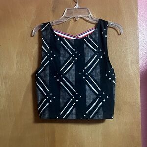 Nike Black and White Boxy Sleeveless Tank Top